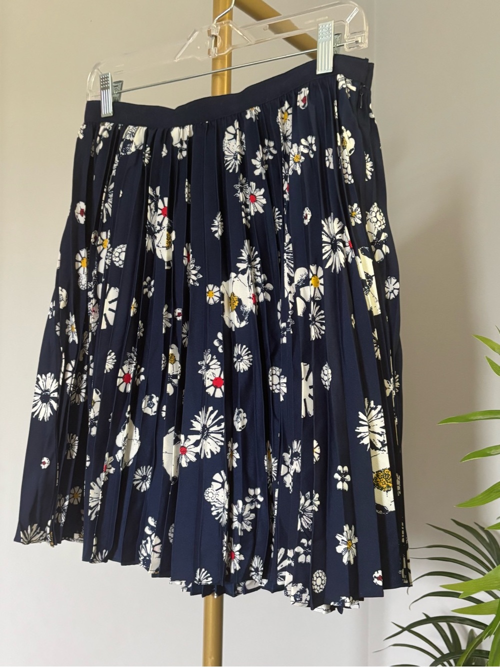Jason Wu Navy Floral Pleated Skirt with Yellow & Red Accents NWOT